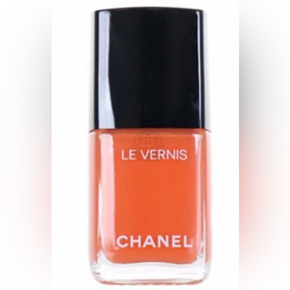 CHANEL Other - CHANEL Le Vernis Vibrant Orange Nail Polish New